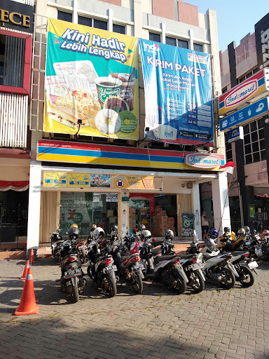 Indomaret Raya Bogor Km 44