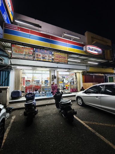 Indomaret Limus Nunggal