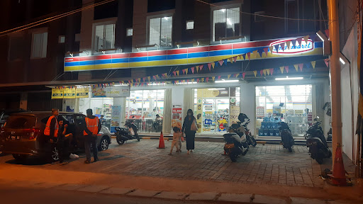 Indomaret Ibu Ganirah