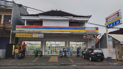 Indomaret Ahmad Yani Utara No 196