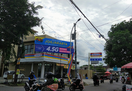 Indomaret Tamantirto 2 ꦆꦤ꧀ꦝꦺꦴꦩꦫꦺꦠ꧀ꦠꦩꦤ꧀ꦠꦶꦂꦠꦺꦴ꧇꧒꧇