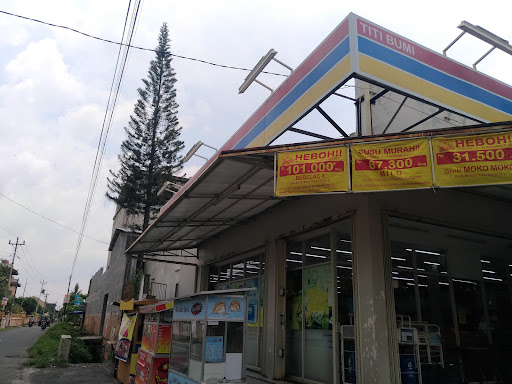 Indomaret Titi Bumi