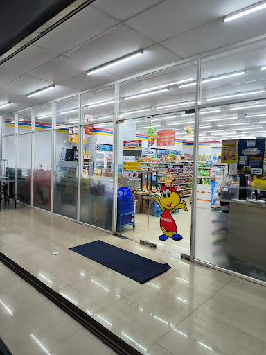 Indomaret W. J Lalamentik Papa John's