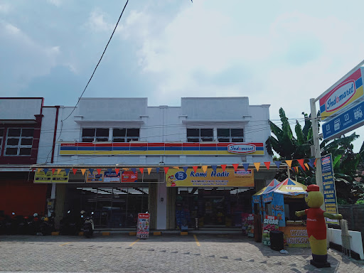Indomaret Raya Tugurejo