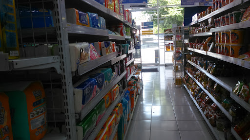 Indomaret Arnold Mononutu