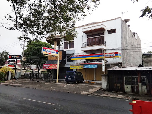 Indomaret Alun Alun Tikala