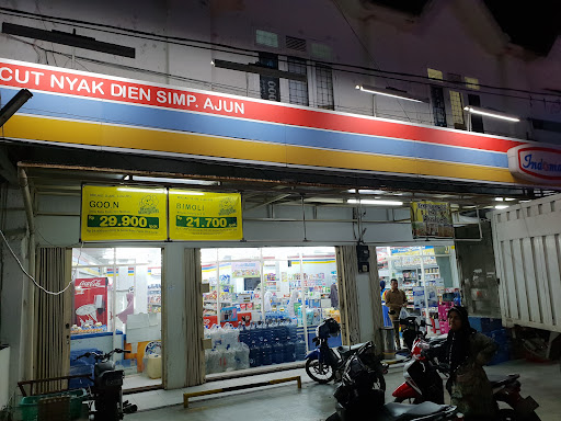 Indomaret Cut Nyak Dien Sp. Ajun