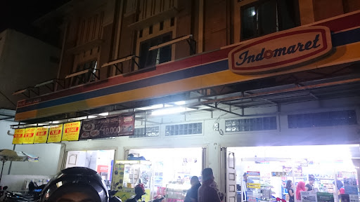 Indomaret Halat