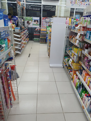 Indomaret Pasar Belakang
