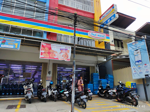 Palang Merah Indomaret