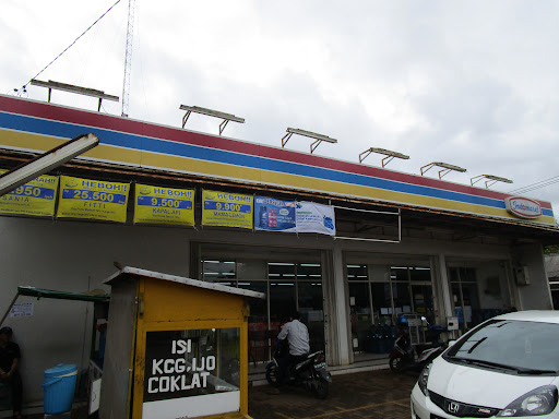 Indomaret Pasar Serang