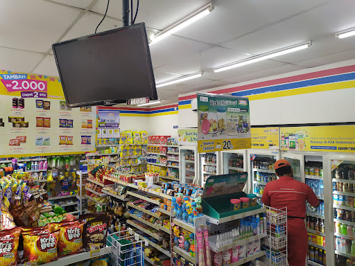 Indomaret spbu cimuning