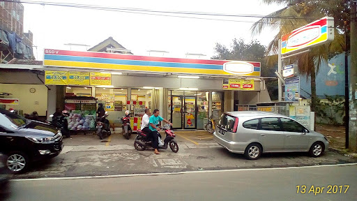 Indomaret BSD V