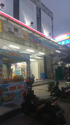 INDOMARET - PAHLAWAN REVOLUSI 11 PFransiska