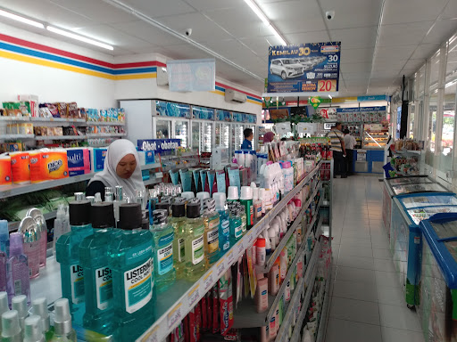 Indomaret - Basuki Rahmat