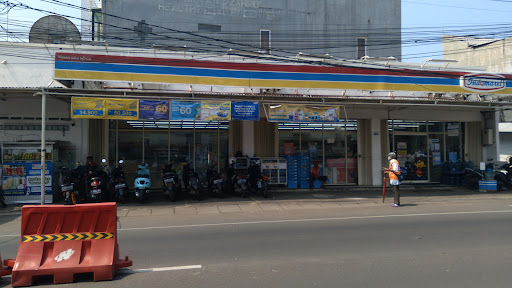 Indomaret Nusantara Depok