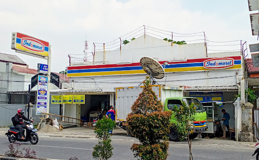 Indomaret Kartini Depok
