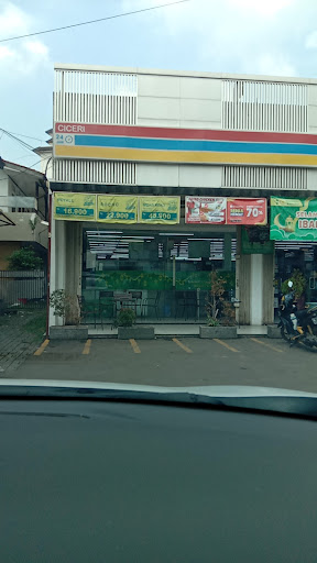 Indomaret plus 24 jam