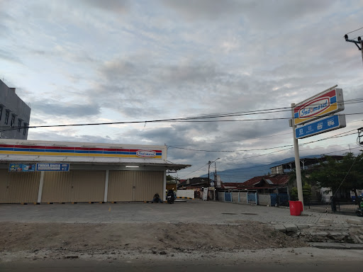 Indomaret tanjung Manimbaya palu
