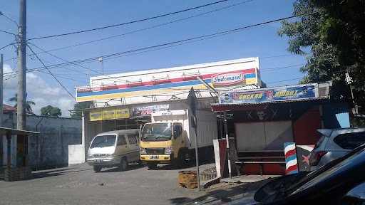 Indomaret Manembo nembo