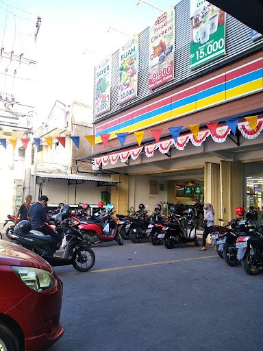 Indomaret A. Yani 27