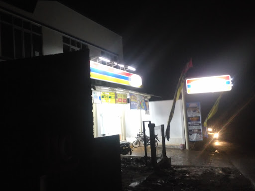 Indomaret Cipicung Mekarsari