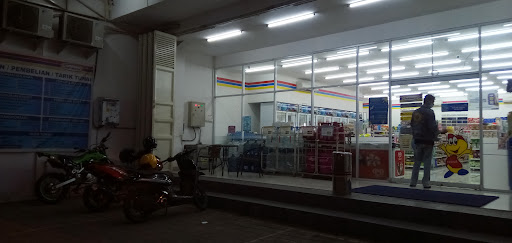 Indomaret Gedong Kuning 112