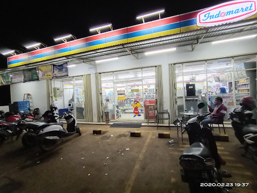 Indomaret Cibening Setu