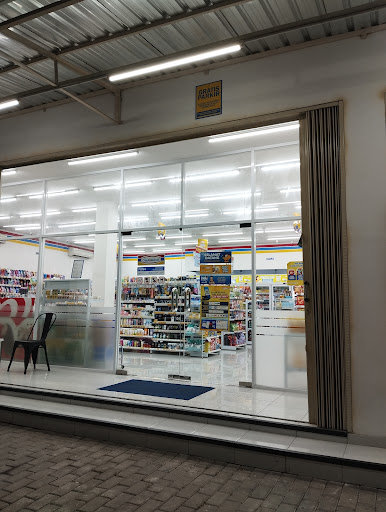 Indomaret Srandakan Gunung Saren