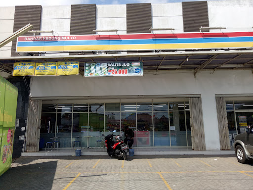 Indomaret Bandar Kedung Mulyo