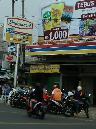 Indomaret Simpang Pulai