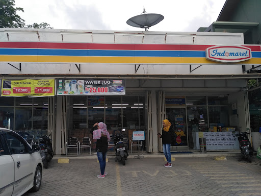 Indomaret Tanjung Bira