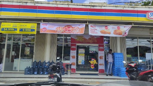 Indomaret Raya dr. J. Leimena