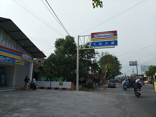 Indomaret Diro