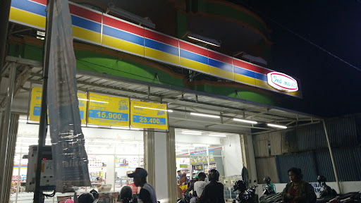 Indomaret Raya Gaprang