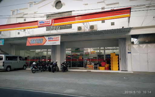 Alfamart Cemara Blitar