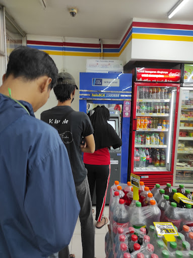 Indomaret Stasiun Citayam