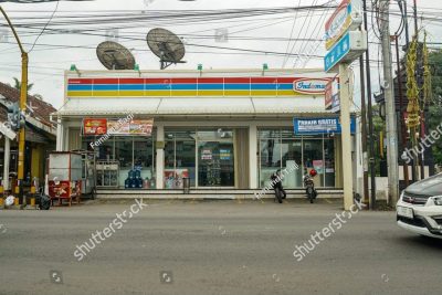 indomaret batu angus