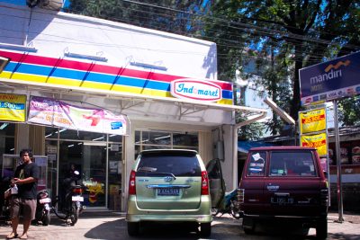indomaret cisitu