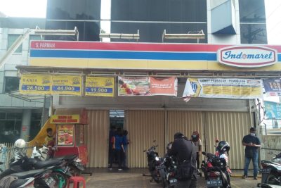 indomaret jalan s parman 223