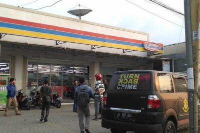 indomaret kebon besar