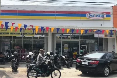 indomaret laswi 305 cangkring