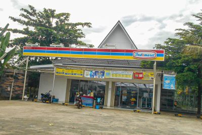 indomaret laswi jelengkong