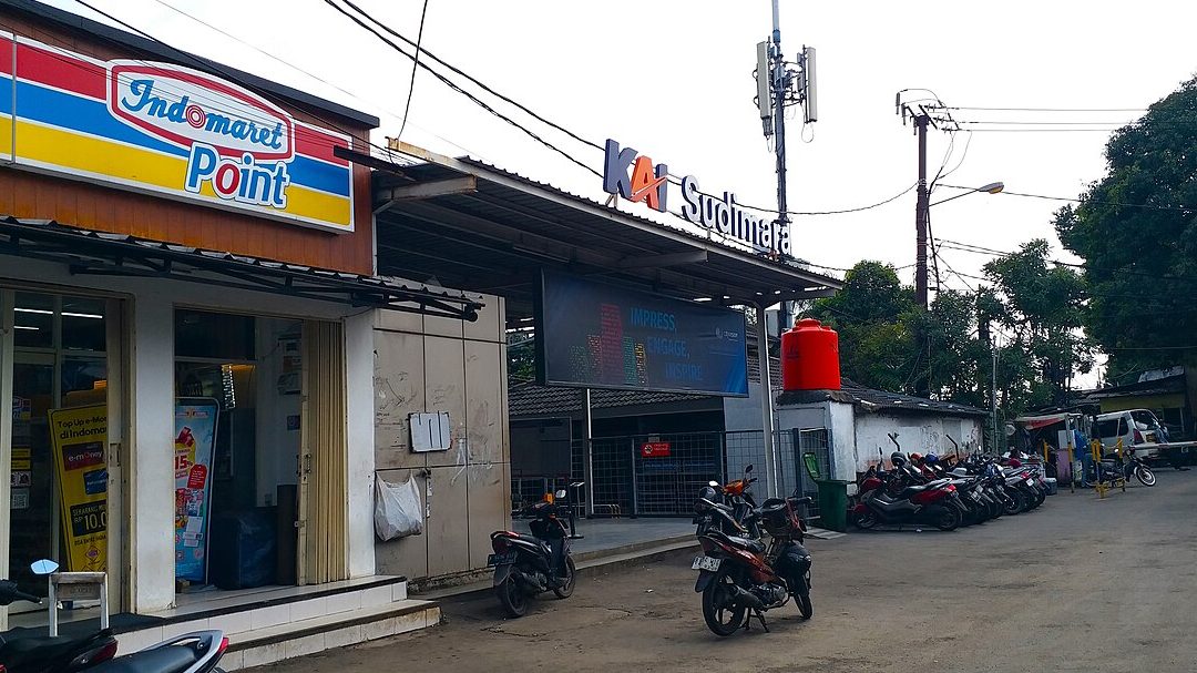 Indomaret Point Stasiun Bandung Pintu Selatan