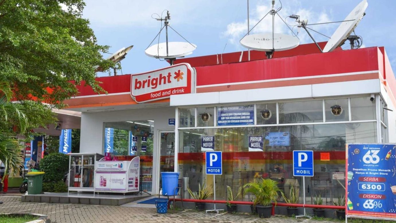 Indomaret SPBU Dampyak