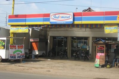 indomaret taman griya kencana