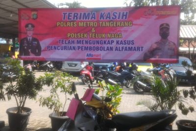 indomaret teluk naga