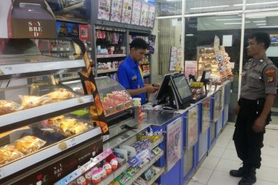 indomaret waluya cikarang