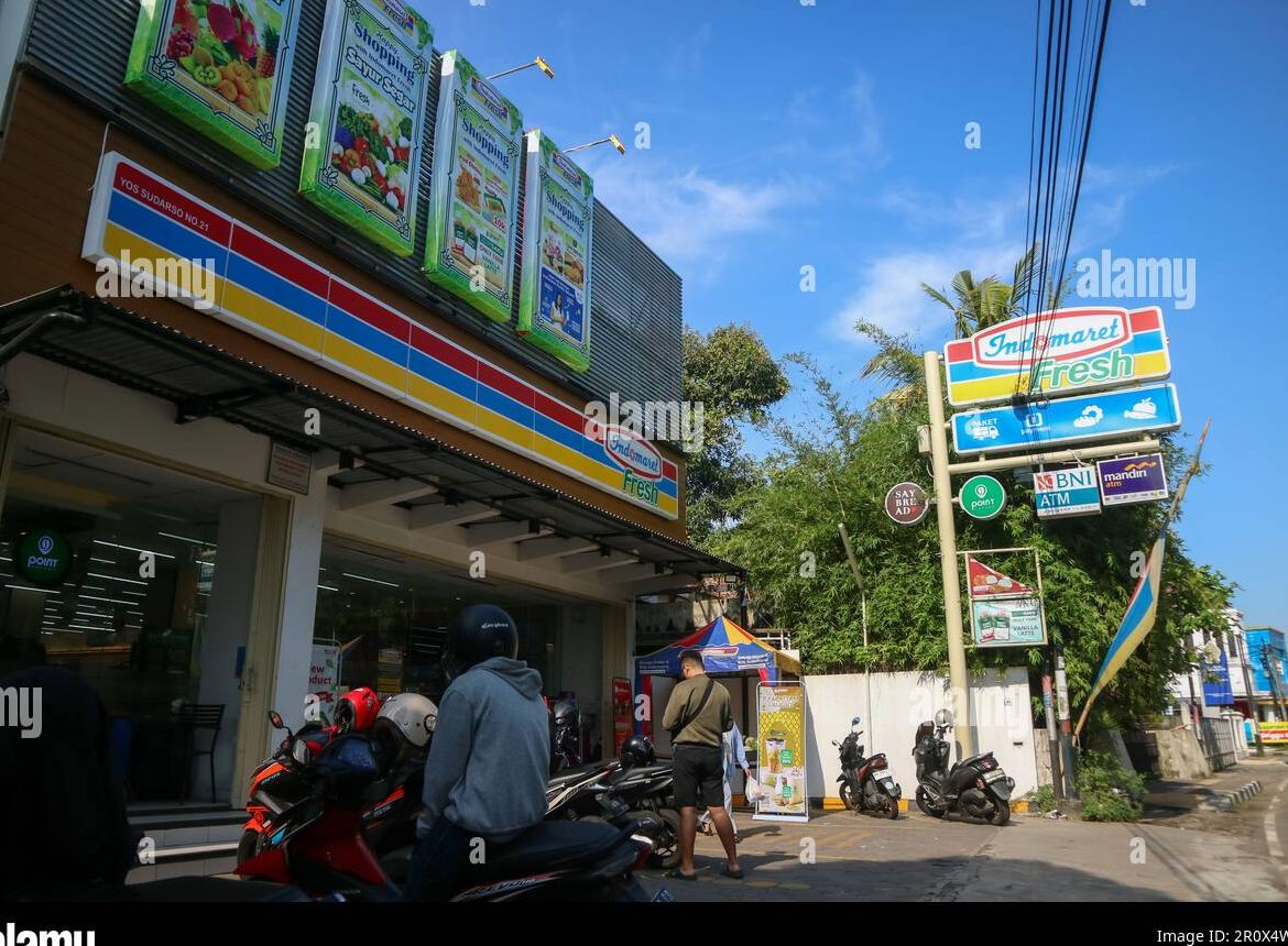 INDOMARET - YOS SUDARSO 3 INDOMARET – YOS SUDARSO